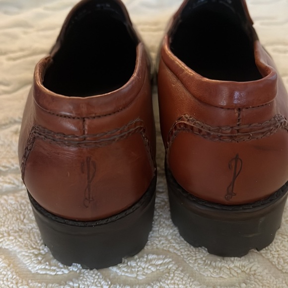Never worn Cole Haan leather country loafers - Picture 5 of 11
